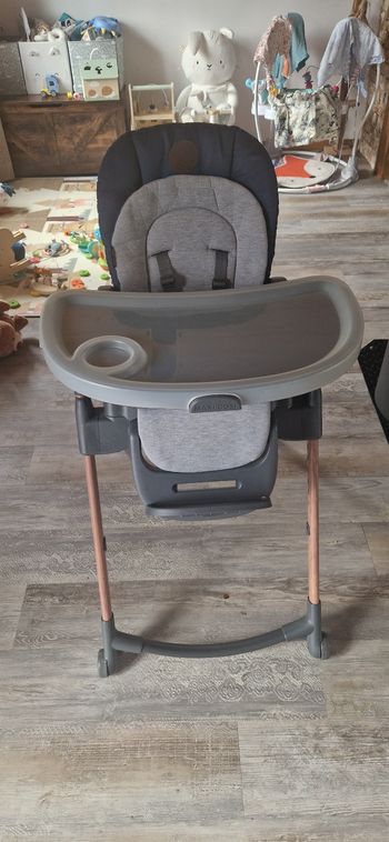 Chaise haute évolutive