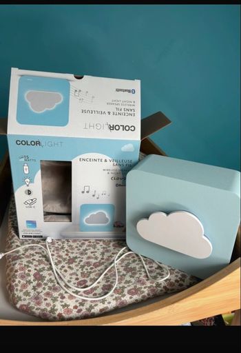 Veilleuse enceinte nuage