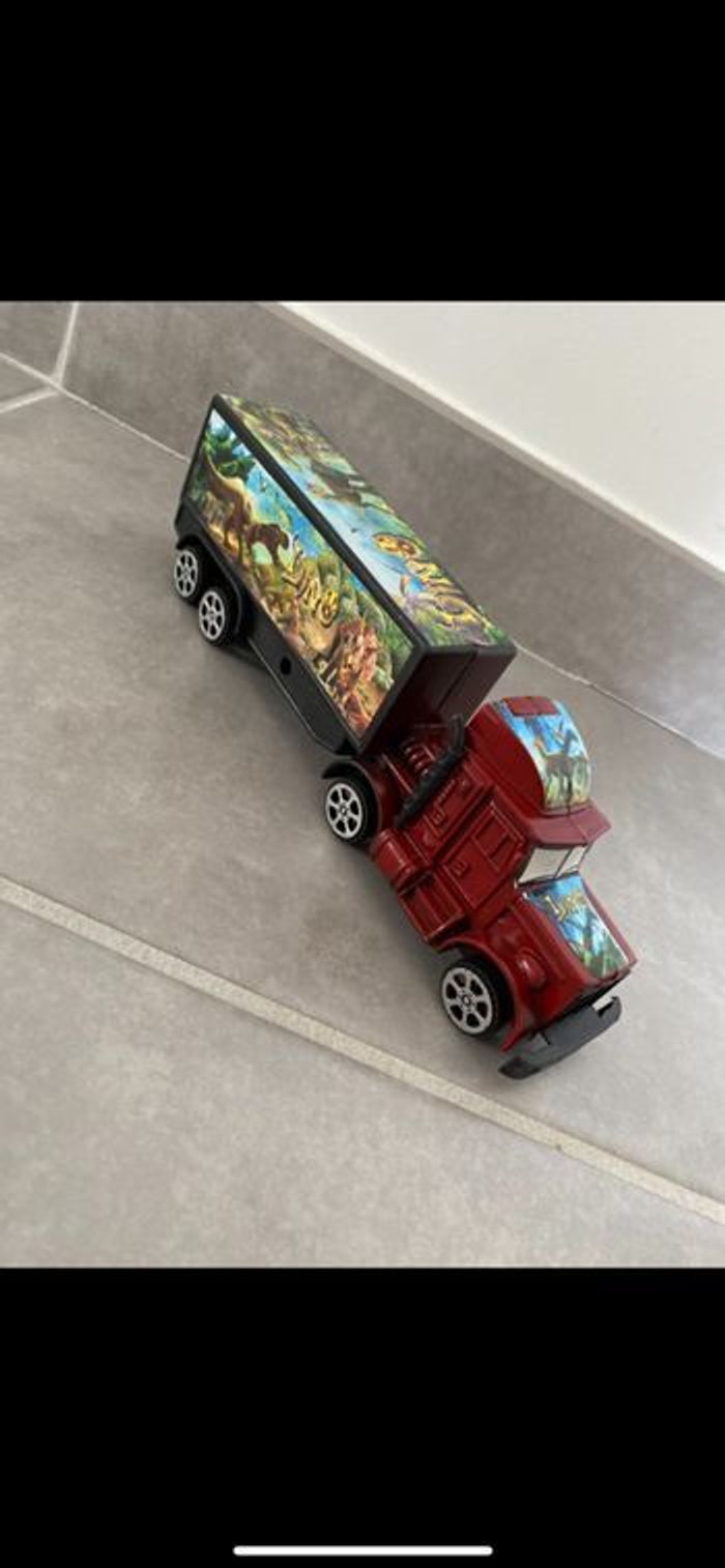 Camion dinosaure - photo numéro 2