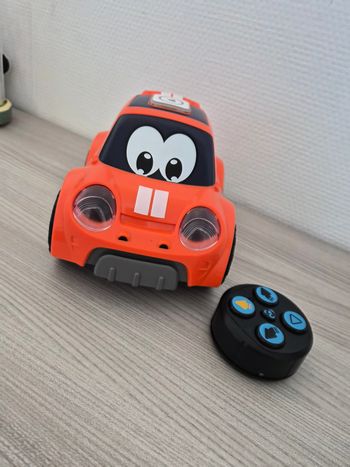 Voiture Télécommandée TOOKO Junior Follow me