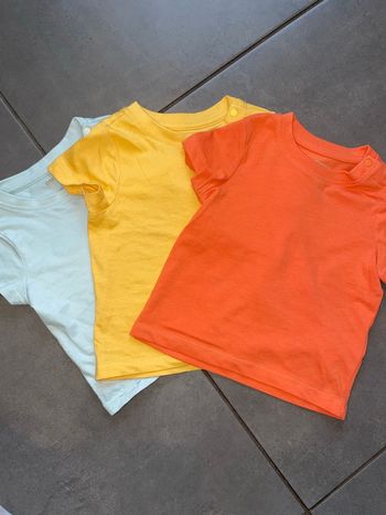 Lot tee shirt 9 mois