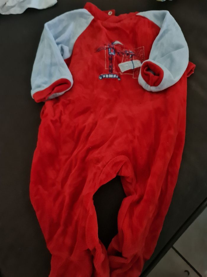 Pyjama - photo numéro 10