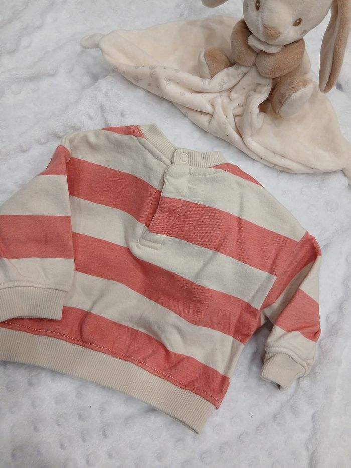 Pull disney marie - photo numéro 4