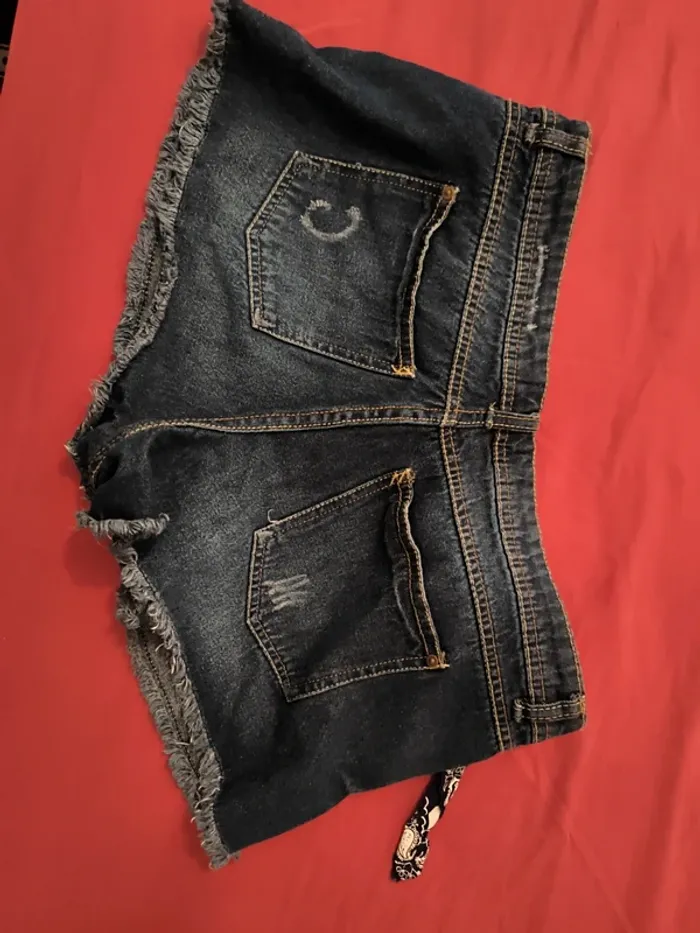 Short court taille 40 - photo numéro 6