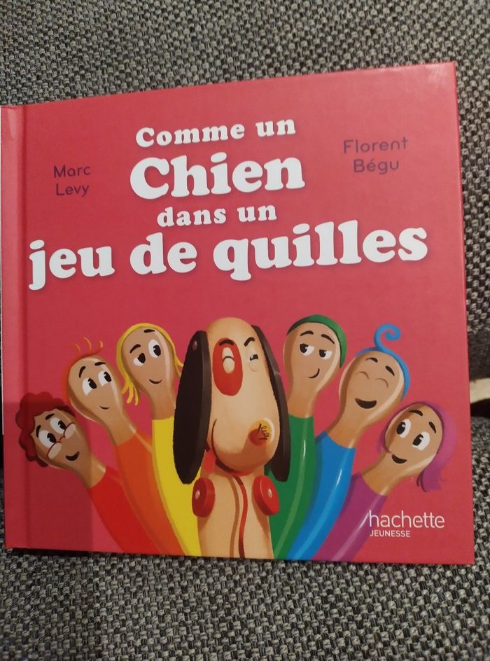 Comme un chien dans un jeu de quilles