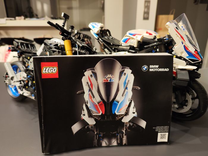 Lot de Lego Technic ref 42130 et 42159 - photo numéro 8