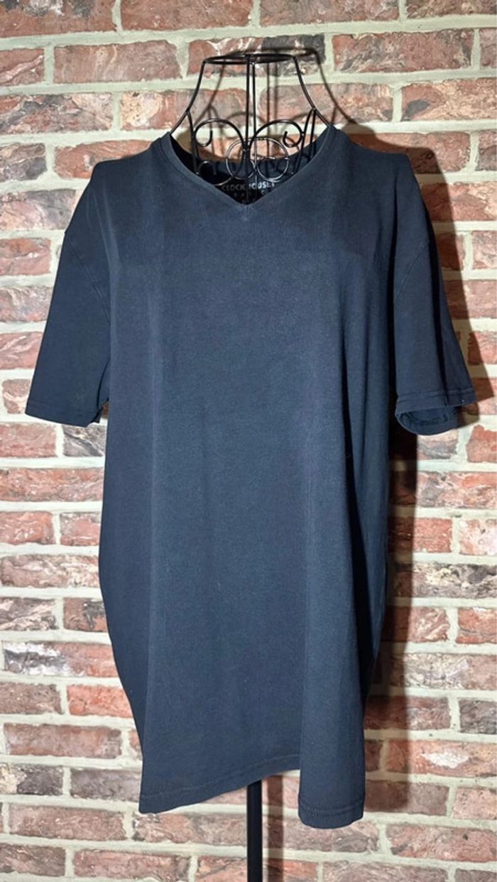T-shirt noir Col V ClockHouse C&A Taille XXL / 44