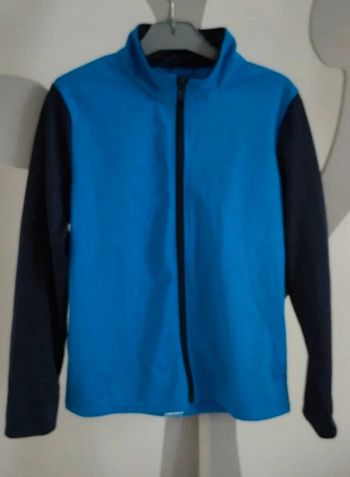 Veste de sport zippée bleu et bleu marine Decathlon taille 8 ans