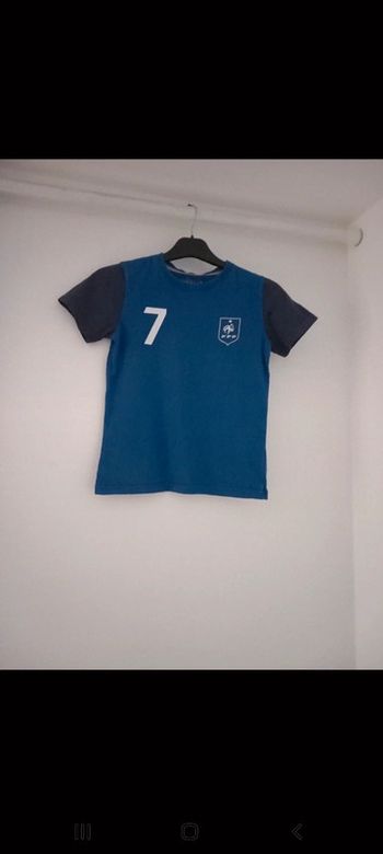 Tshirt manches courtes foot taille 10ans fff