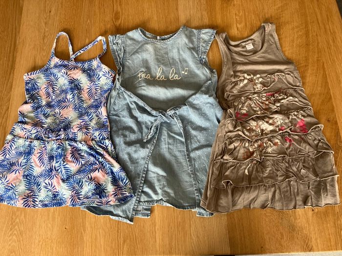 Lot 3 robes 3 ans