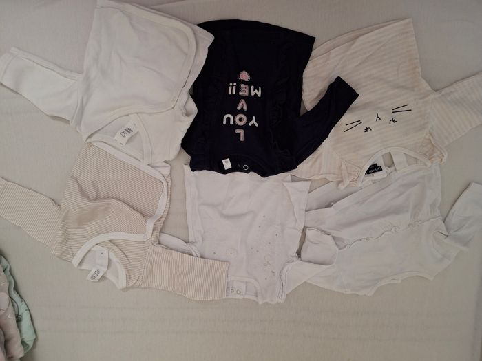 1 mois filles - photo numéro 4