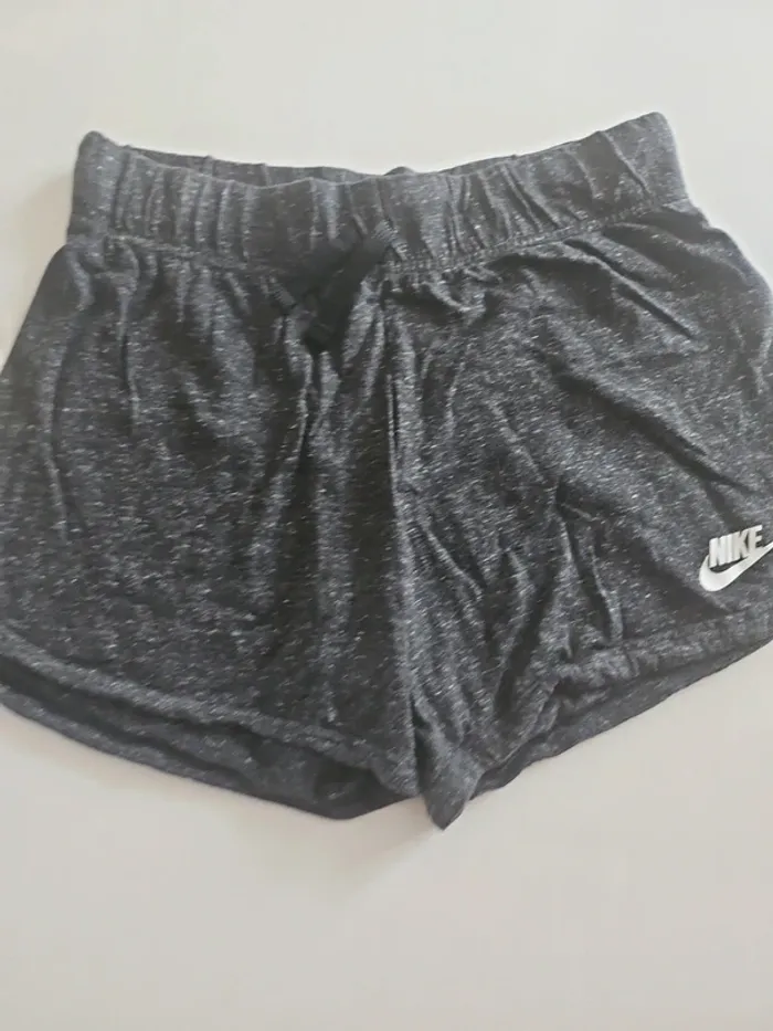 Short Nike