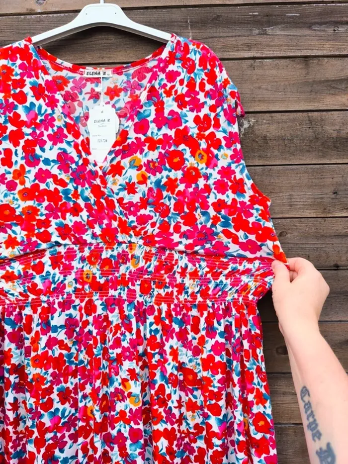 Robe longue magique extensible fleurie rouge et blanche à fleurs TU 38 à 52 - photo numéro 11