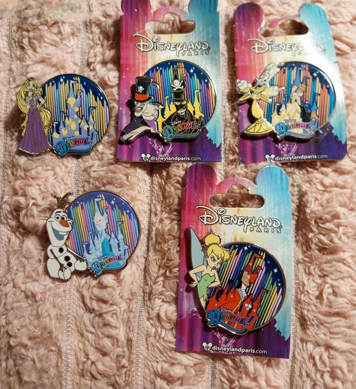 Pins Disney disneyland Paris Dreams a l unité