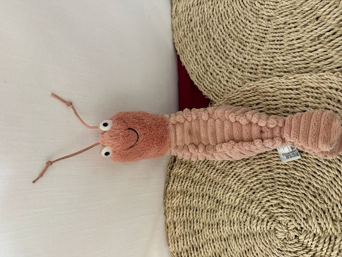 Peluche Sheldon crevette JELLYCAT rose poisson langouste - photo numéro 3