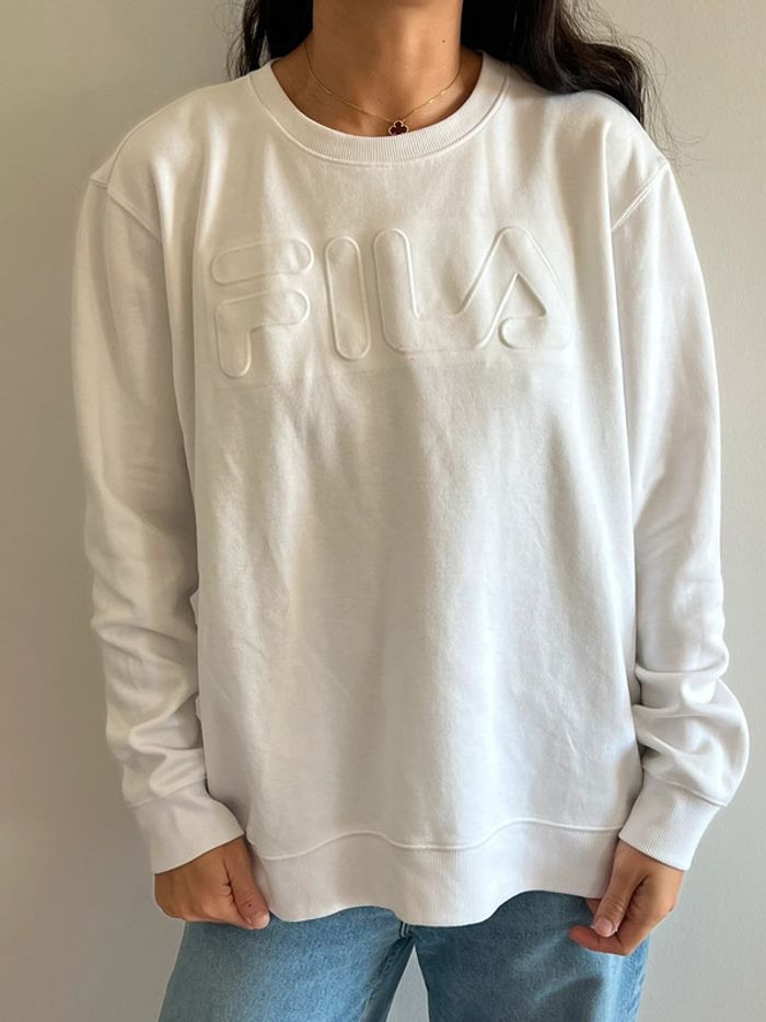 Magnifique pull / sweat FILA vintage sportswear taille XXL couleur blanc.
