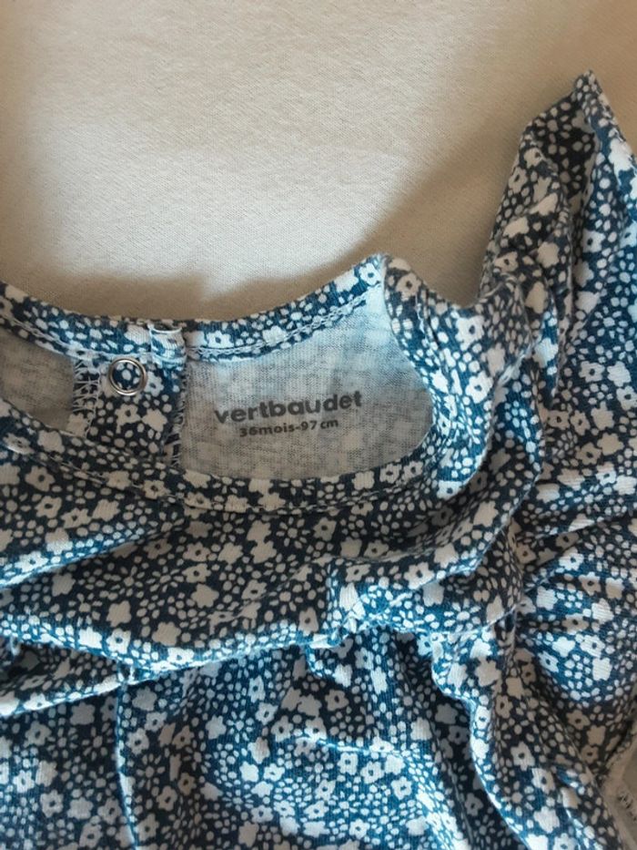 2 chemises été avec volets petits fleurs coton jersey T. 3 ans - photo numéro 2