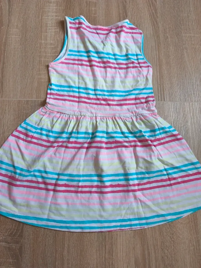 Robe rayures - 6 ans-sans manches - photo numéro 2