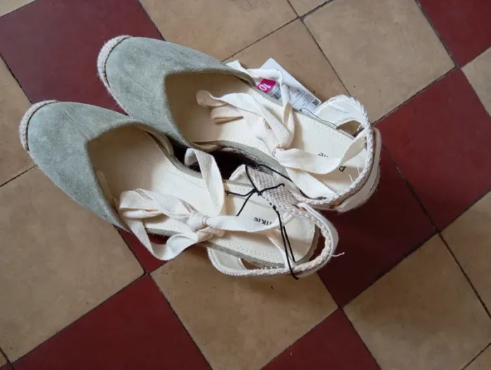 Chaussures - photo numéro 2