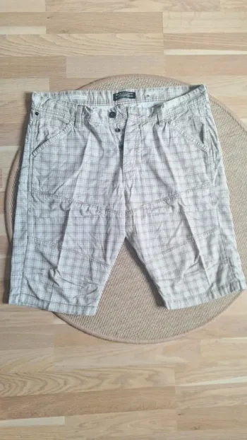 Pantacourt homme à carreaux