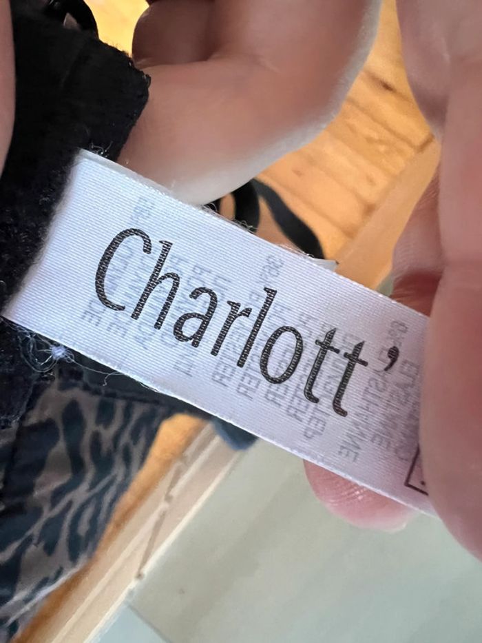 Ensemble noir charlott’ neuf M / 90C - photo numéro 7