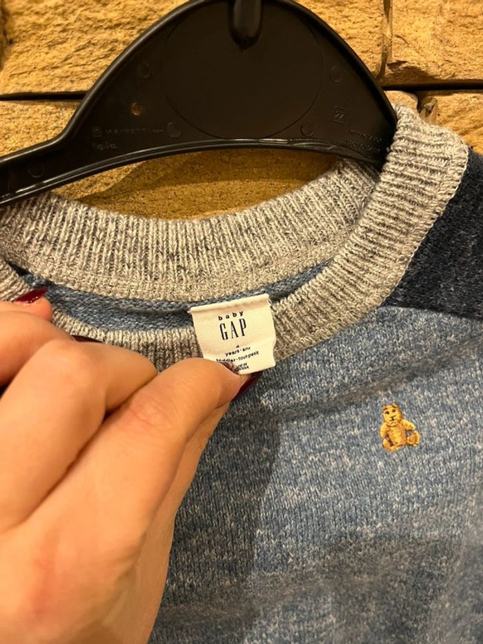 Três joli pull GAP taille 4-5 ans - photo numéro 2