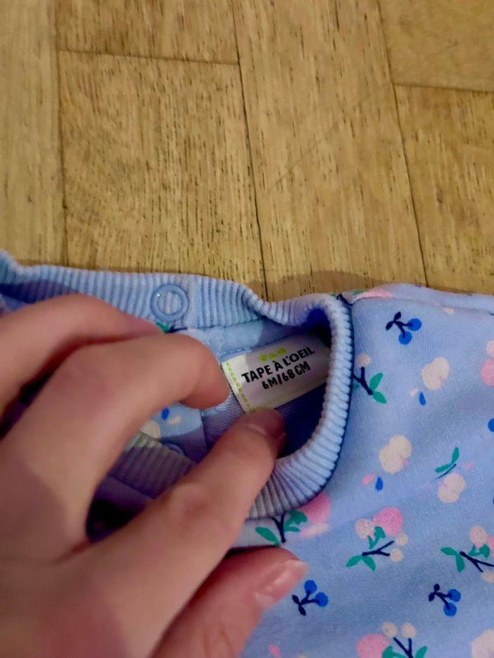 💙 Sweat Tape à l'Œil 6 Mois - Bleu Ciel avec motif Fleuri 💙 - photo numéro 4