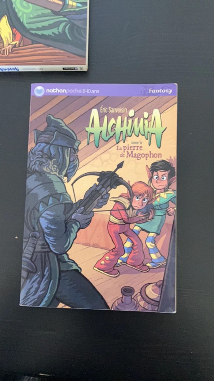 Lot 2 Livres. Nathan Poche . Alchimia. - photo numéro 2