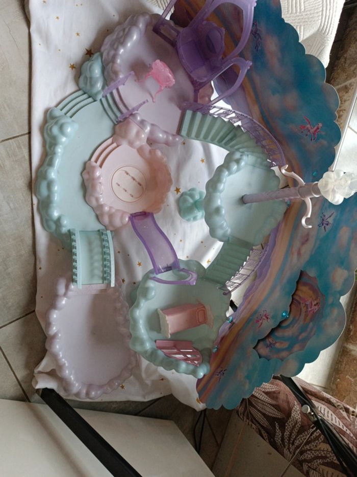 Barbie mattel royaume kingdom nuage magic féerique licorne unicorn poupée doll Pegasus castillo - photo numéro 3