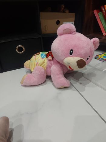 Peluche ourson rose interactif 