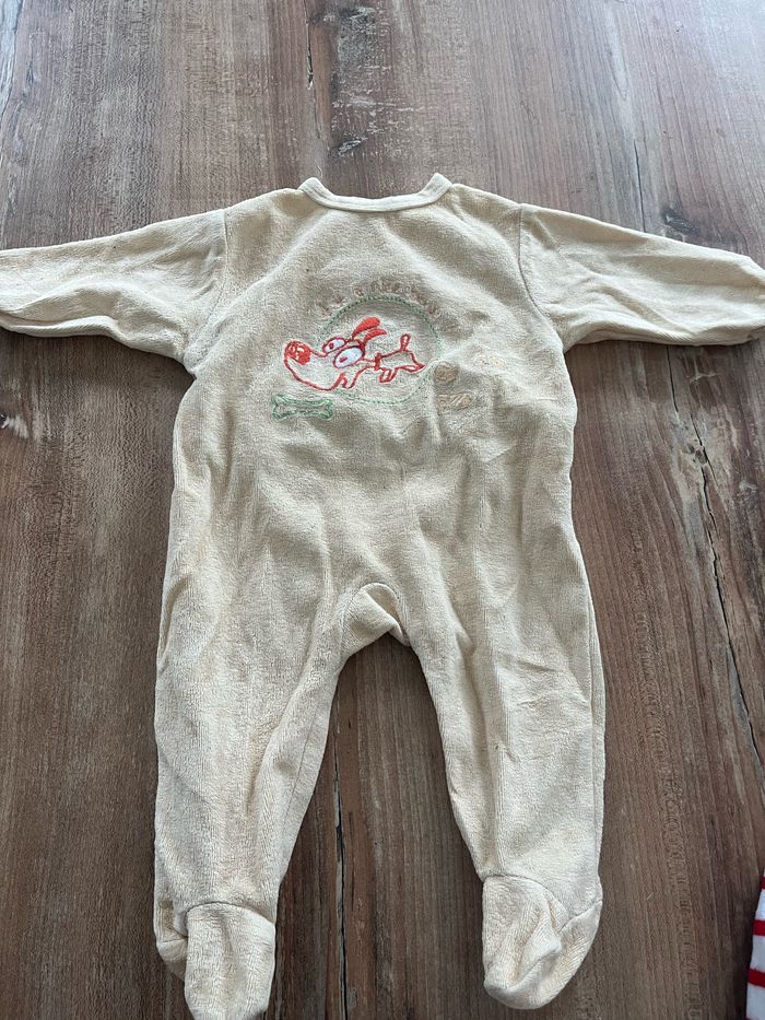 Lot pyjama MIXTE FILLE OU GARÇON taille 3 mois - photo numéro 9