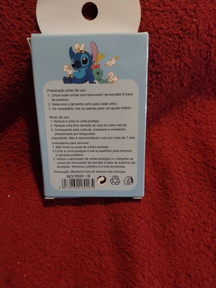 Faux ongles stitch - photo numéro 3