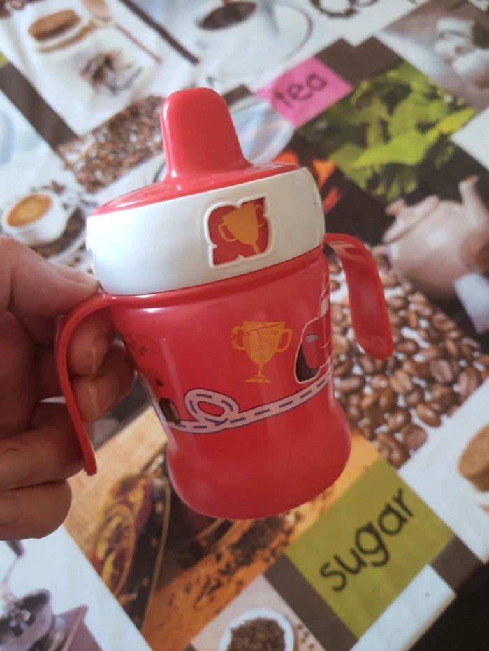 Tasse bec cars