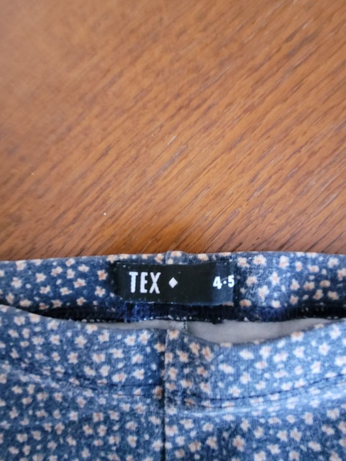 2 leggings 4-5 ans Tex et Primark - photo numéro 2