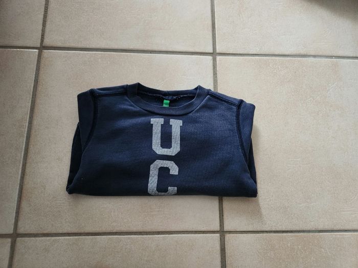 Sweat Benetton taille 2 ans - photo numéro 5
