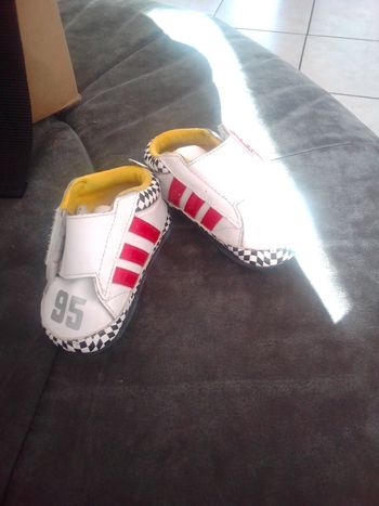 Petit chaussures bébé