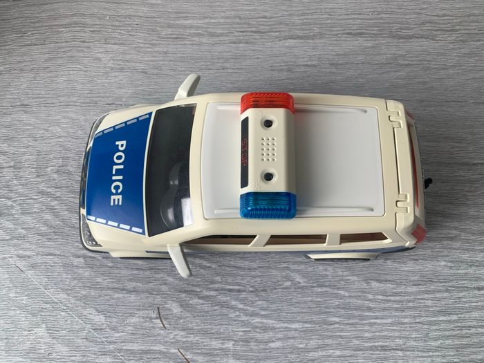 Voiture de police Playmobil (Plus de son) - photo numéro 5