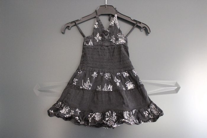 Jolie robe d'été taille 3 mois 60 cm - photo numéro 2