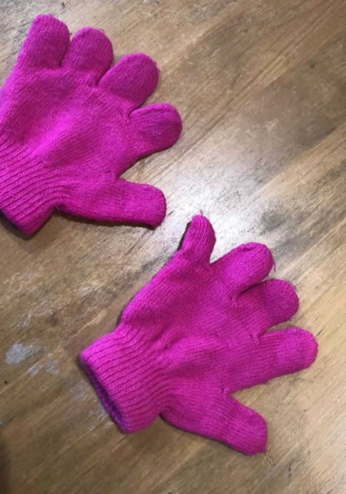 Gants rose foncé - photo numéro 3