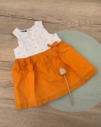 Robe kiabi jaune avec coeurs - 9mois - kiabi