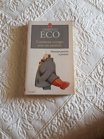 Comment voyager avec un saumon- Umberto Eco