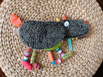 Livre tissu peluche t'es fou louloup