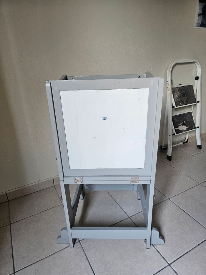 Tour d'observation / bureau - photo numéro 5