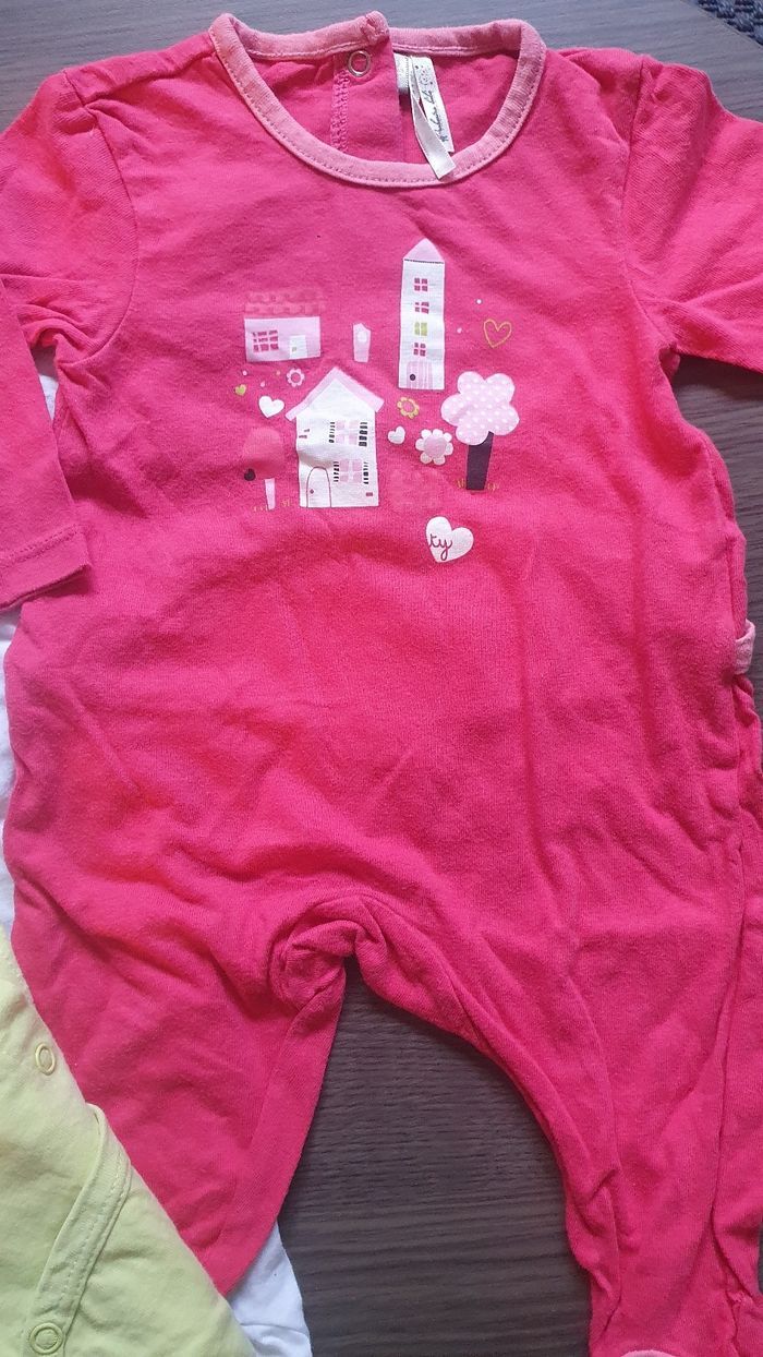 Lot 3 mois bébé fille taille 60 cm - photo numéro 4