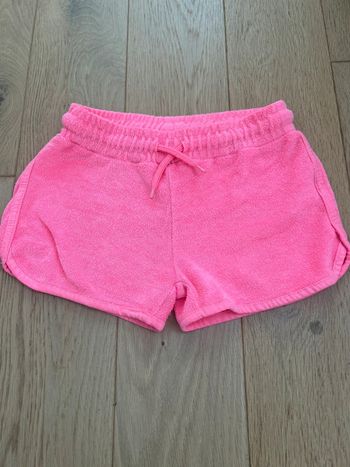 Short éponge rose fluo 8 ans