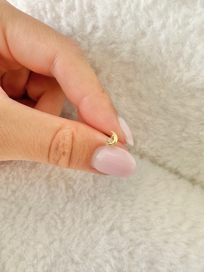 Piercing lune avec brillant, doré - photo numéro 4