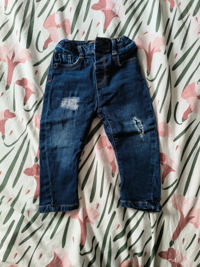 Jeans effet déchiré