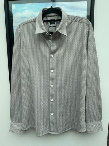 Magnifique chemise Hugo Boss