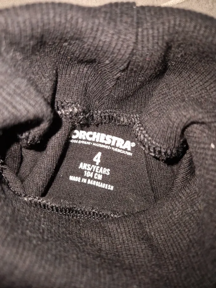 Sous pull noir 4 ans - photo numéro 2