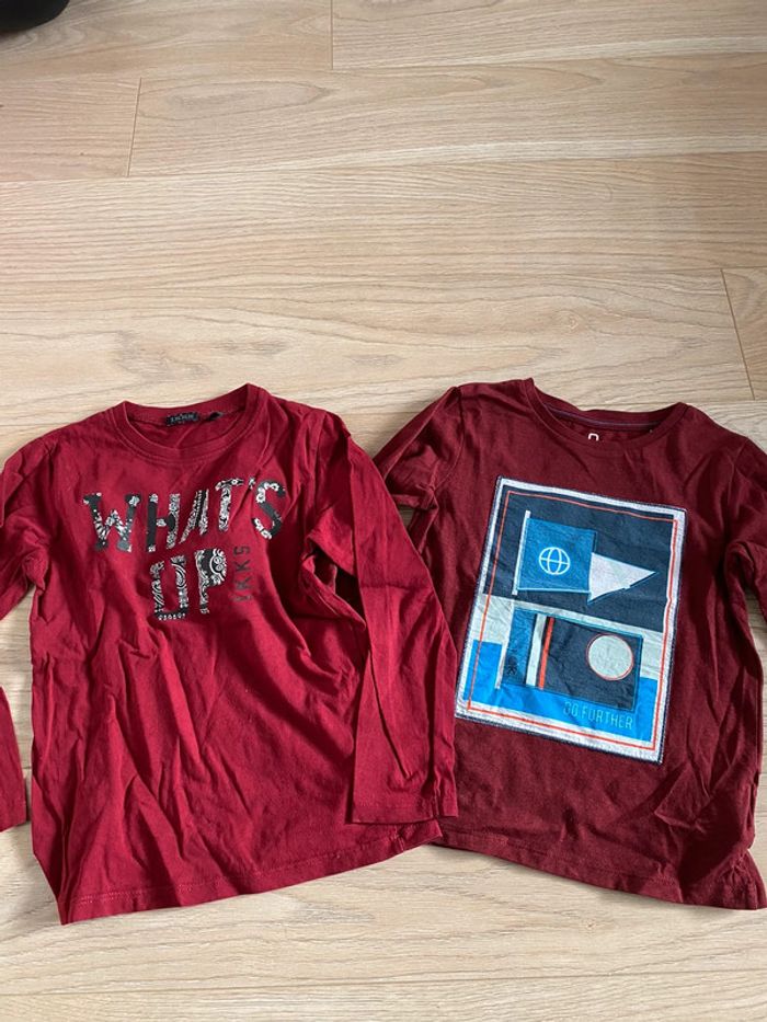 Lot de 2 t shirts 6 ans IKKS et okaidi très bon etat